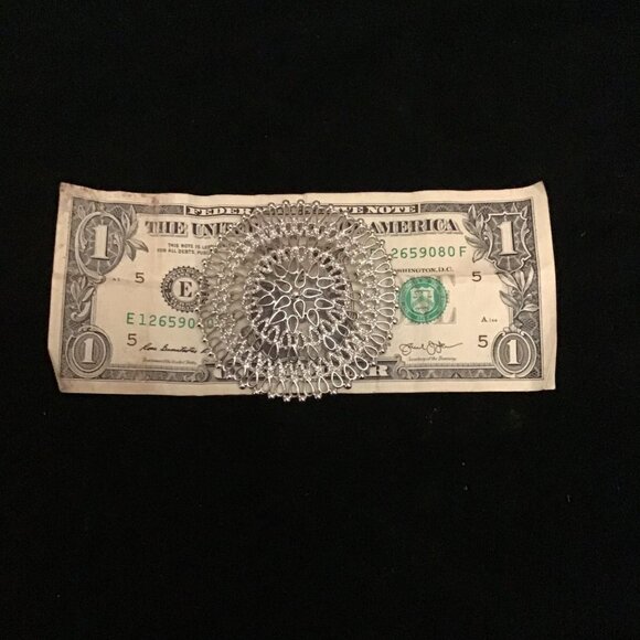 Large Beautiful Silvertone Sarah Coventry Brooch - Picture 7 of 7